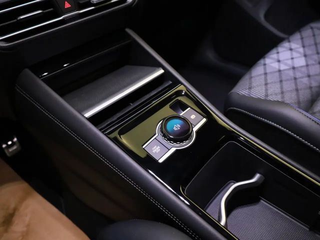 Volkswagen Tiguan 4Motion DSG R-Line