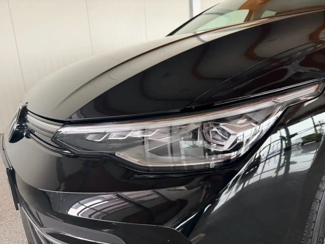 Volkswagen Golf 1.5 TSI