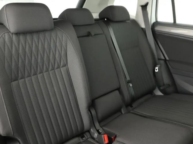 Volkswagen Tiguan 1.5 TSI Allspace Life