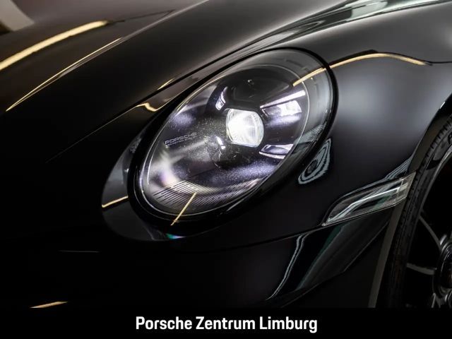 Porsche 992 4 Cabrio Carrera GTS