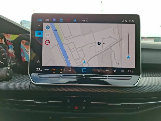 Volkswagen Golf DSG Sport Variant