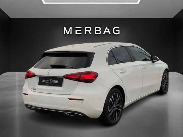 Mercedes-Benz A 180 Progressive