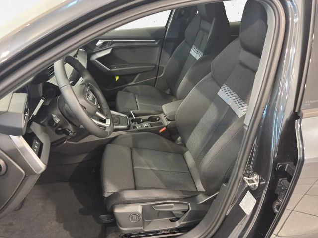 Audi A3 30 TFSI Sedan