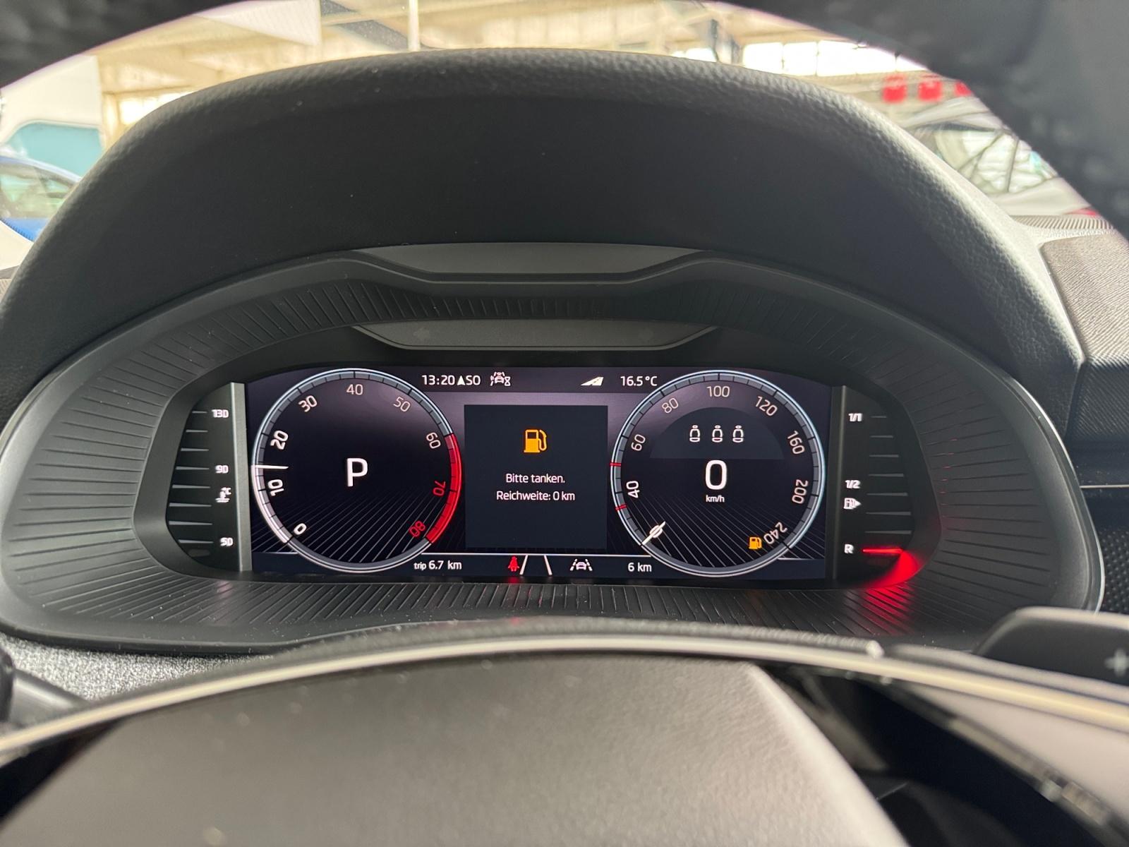 Skoda Scala 1,5 TSI DSG Balance LED AHK