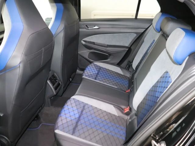 Volkswagen Golf 2.0 TSI DSG Style