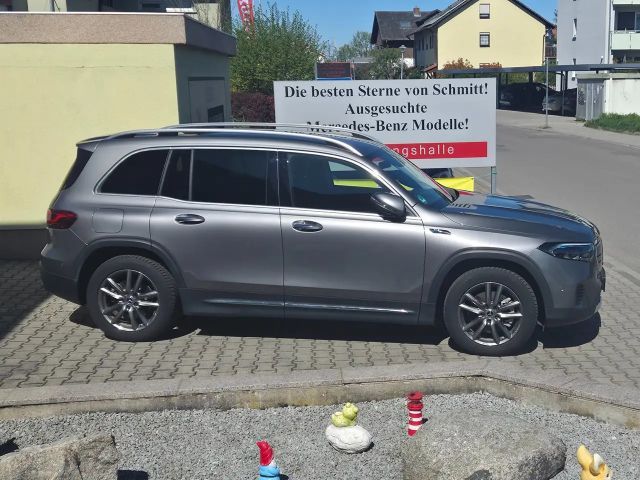 Mercedes-Benz EQB 300