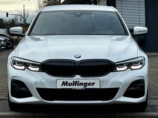 BMW 320 320d M-Sport Sedan xDrive