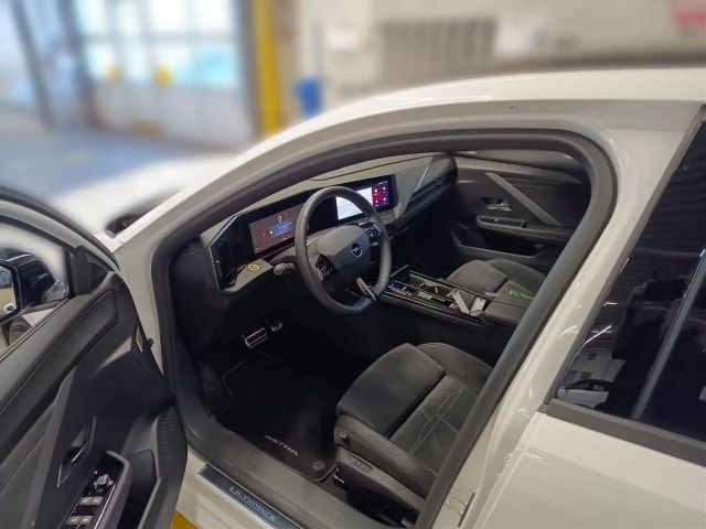 Opel Astra Ultimate