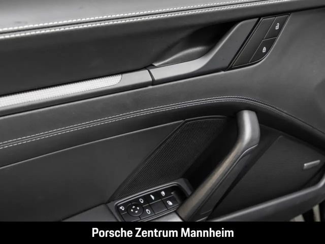 Porsche 992 4 Cabrio GTS