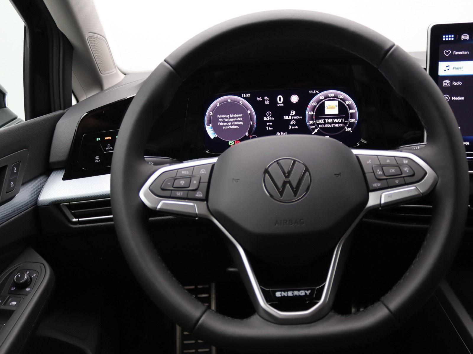 Volkswagen Golf 1.5 eTSI DSG Life