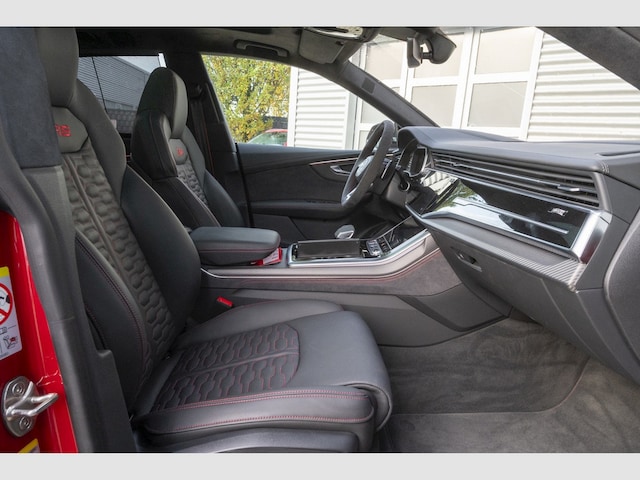 Audi RS Q8 Performance Quattro