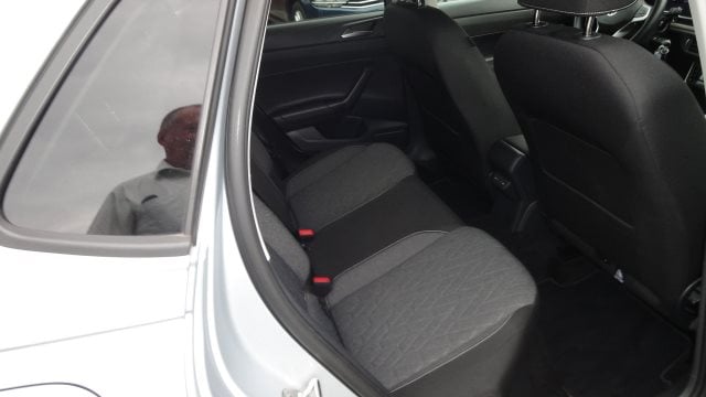 Volkswagen Polo VI 5-G Navi+APP+LED+GJ