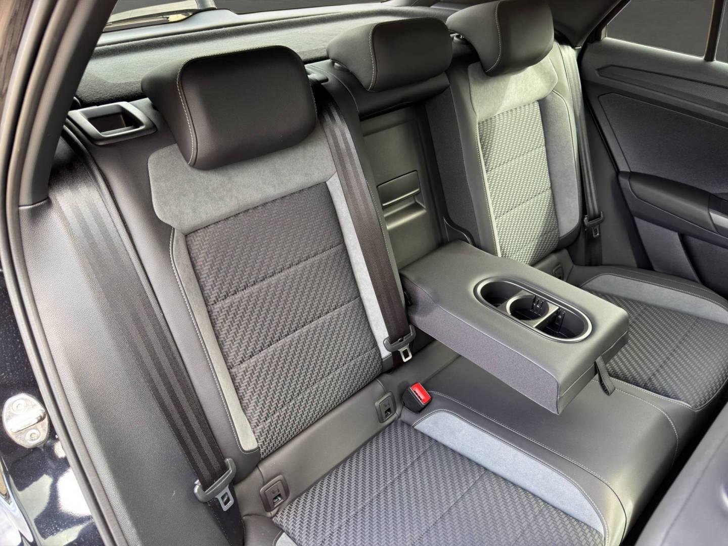 Volkswagen T-Roc DSG R-Line