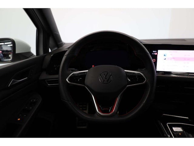 Volkswagen Golf 2.0 TSI