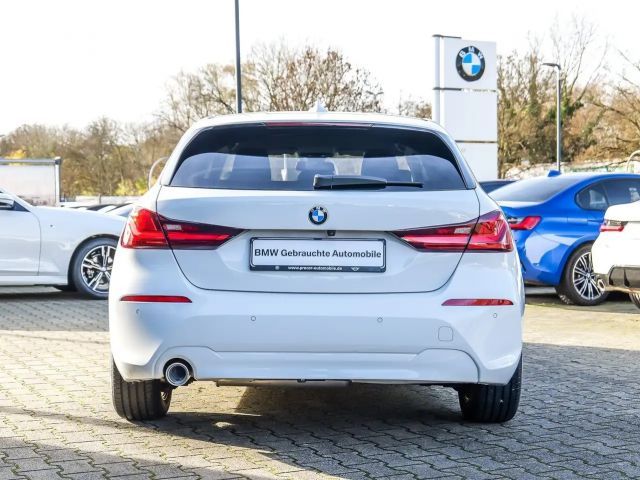 BMW 116 116d 5-deurs Advantage pakket Sedan