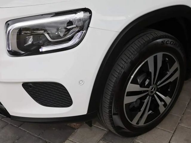 Mercedes-Benz GLB 220 GLB 220 d