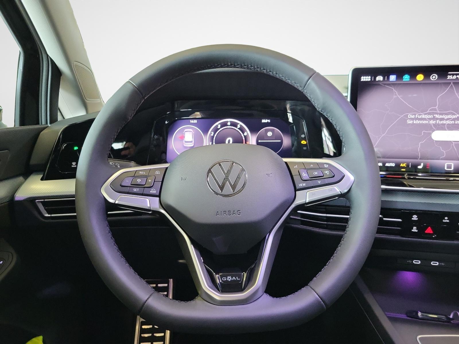 Volkswagen Golf 1.5 eTSI DSG Life