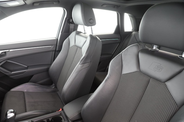 Audi Q3 35 TDI S-Line