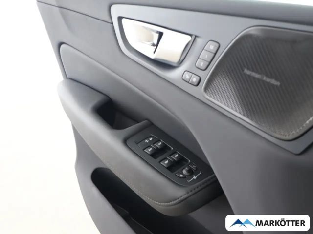 Volvo XC60 AWD Dark Plus T6