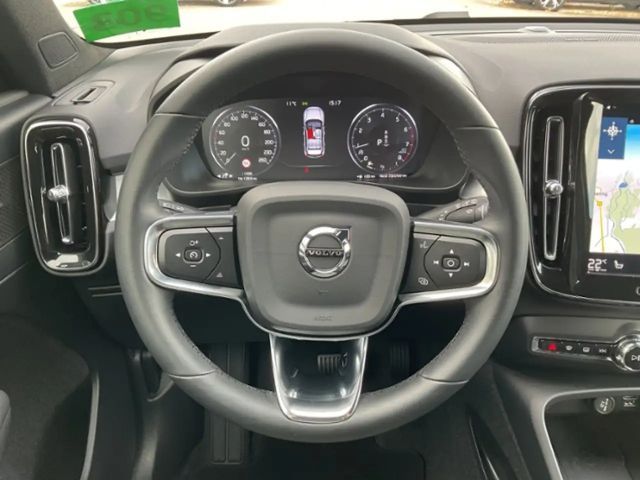 Volvo XC40 Dark Plus