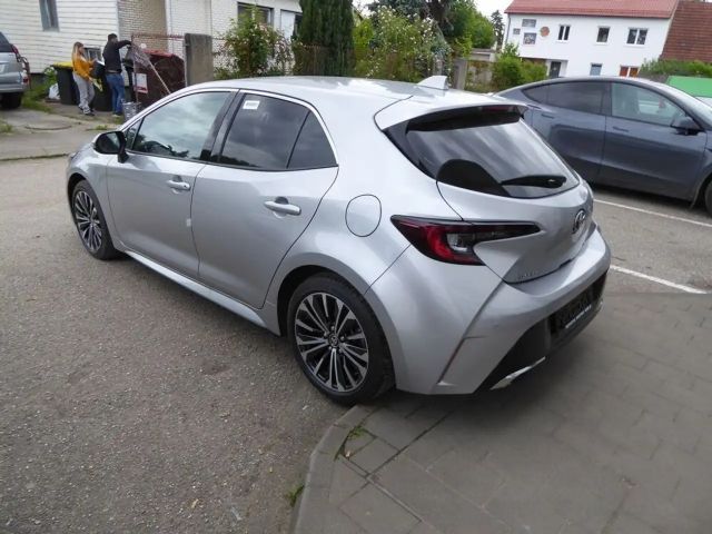 Toyota Corolla Active Hybride