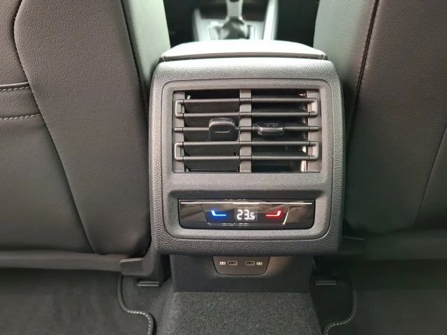 Volkswagen Golf Rabbit TSI