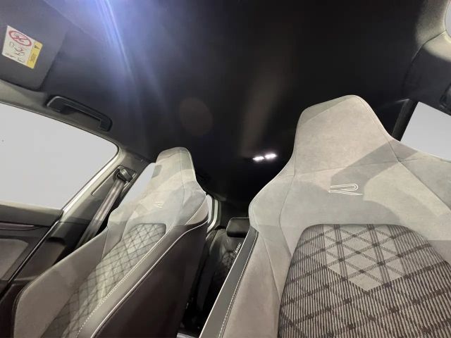 Volkswagen Golf Golf VIII R-Line