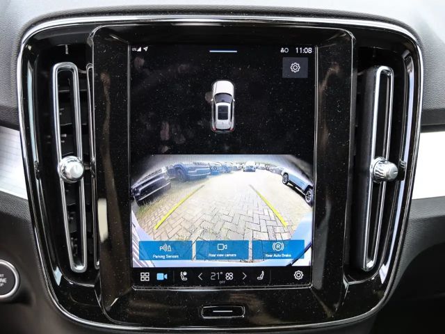 Volvo XC40 Dark Plus