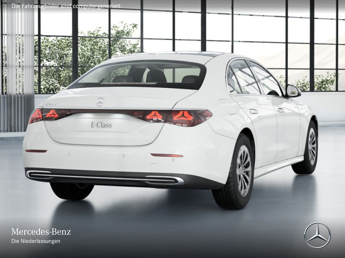 Mercedes-Benz E 200 AVANTGARDE Sedan