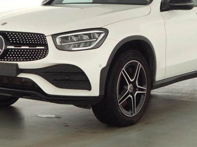 Mercedes-Benz GLC 300 de 4M:2xAMG/NIGHT/AHK/DISTRONIC+/LED/RFK