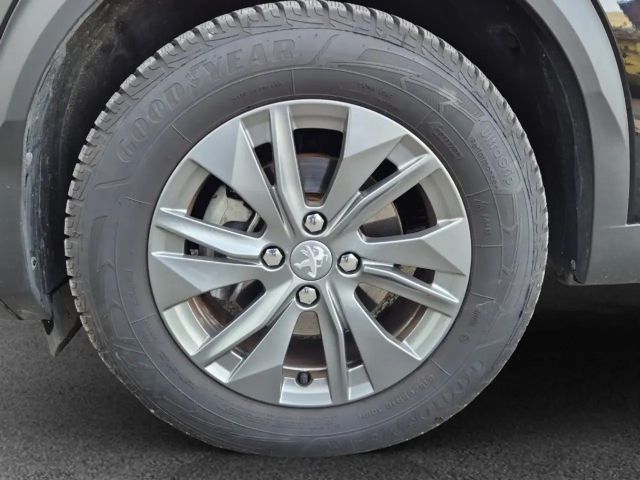 Peugeot 2008 Active Pack BlueHDi