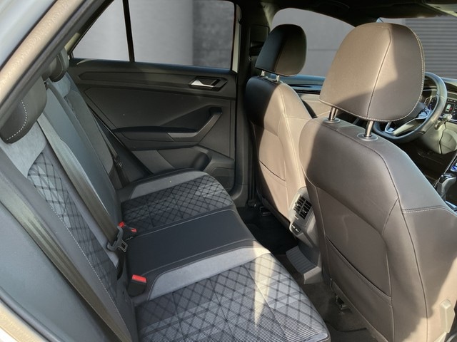 Volkswagen T-Roc 1.5 TSI DSG R-Line