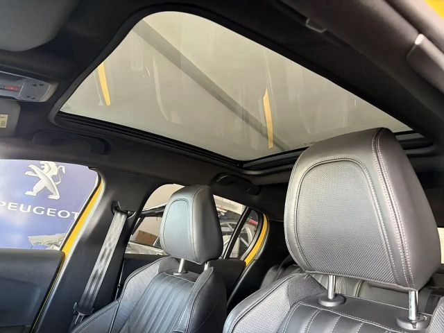 Peugeot 208 EAT8 GT-Line PureTech