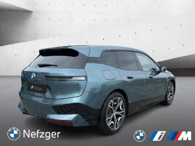 BMW iX xDrive50