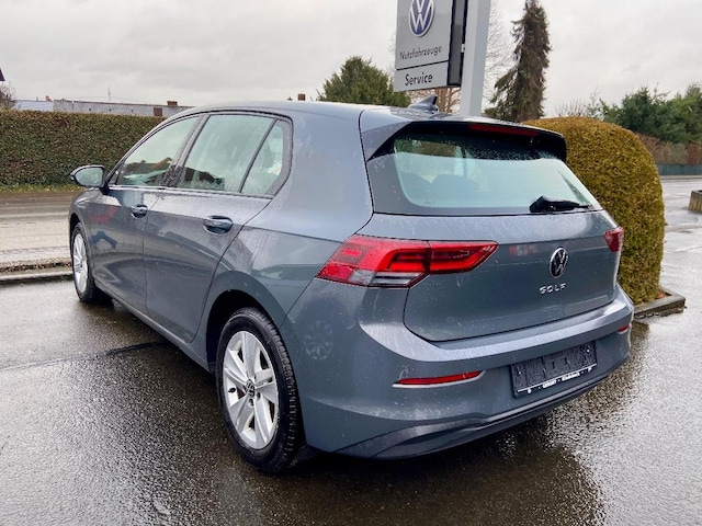 Volkswagen Golf Life