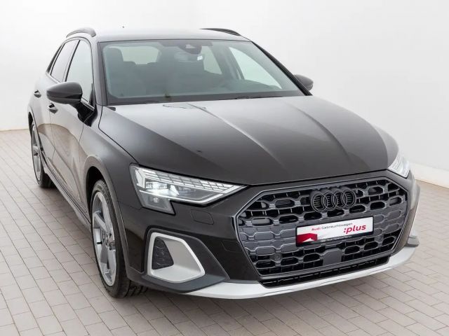 Audi A3 35 TFSI S-Tronic Sedan