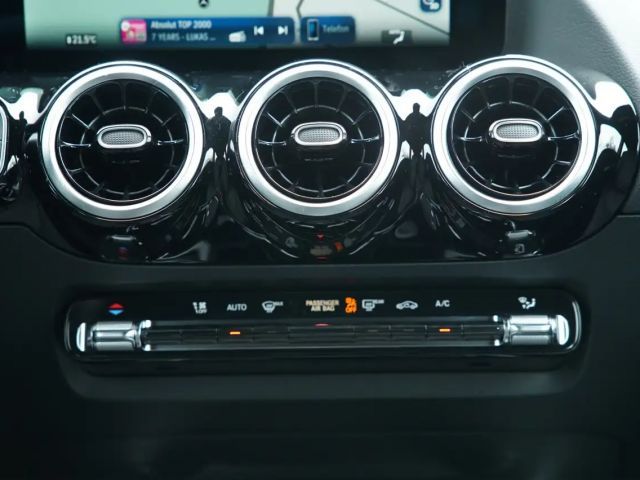 Mercedes-Benz B 200 Progressive