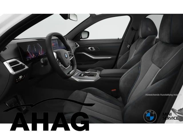 BMW 320 320i M-Sport Sedan