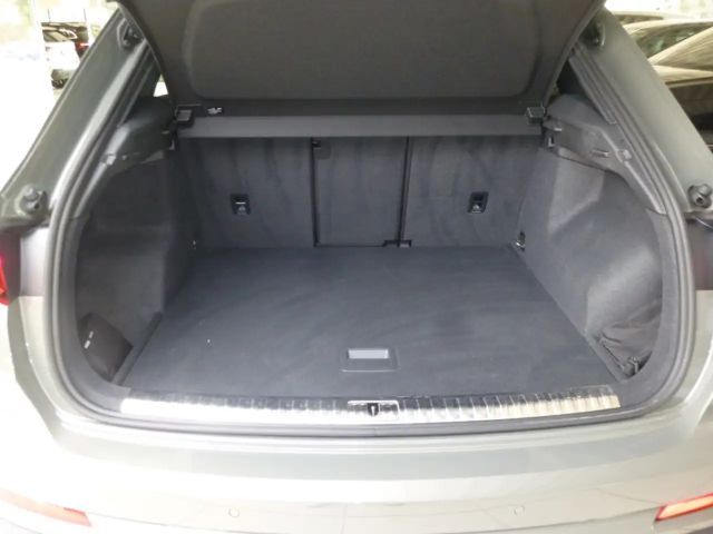 Audi Q3 35 TFSI S-Line