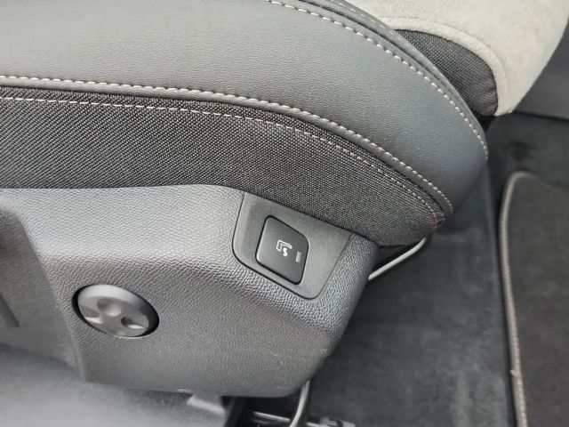 Peugeot 3008 EAT8 GT-Line Hybrid