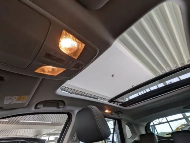 Suzuki S-Cross AllGrip Hybrid