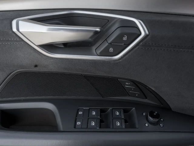 Audi RS e-tron GT e-tron GT RS HuD MATRIX ALLRADL