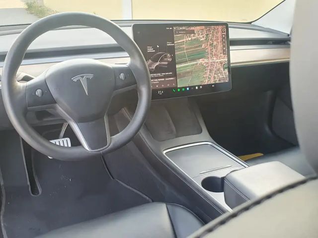 Tesla Model 3 Performance