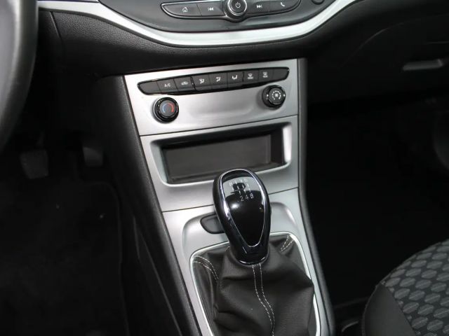 Opel Astra 1.2 Turbo Edition Turbo