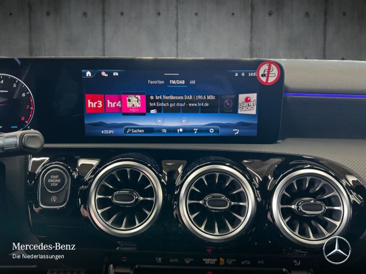 Mercedes-Benz A 200 AMG Line