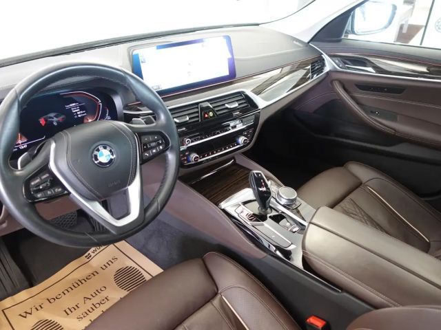 BMW 520 520d Sedan xDrive