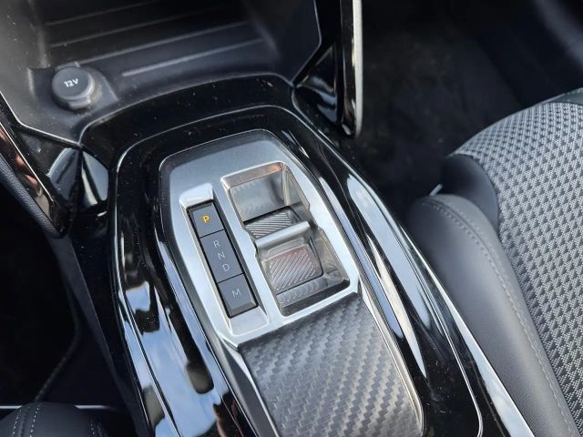 Peugeot 208 EAT8 GT-Line PureTech