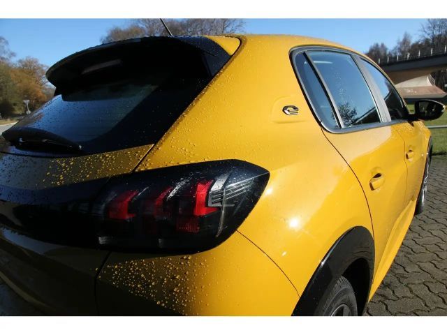 Peugeot E-208 Active Pack