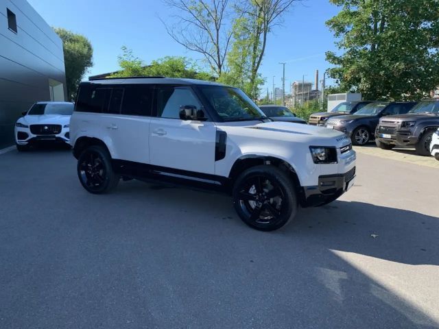 Land Rover Defender 110 Dynamic HSE