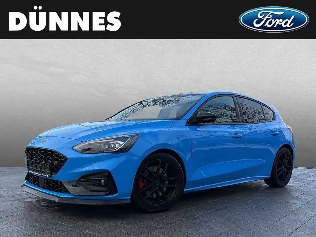 Ford Focus EcoBoost ST Line